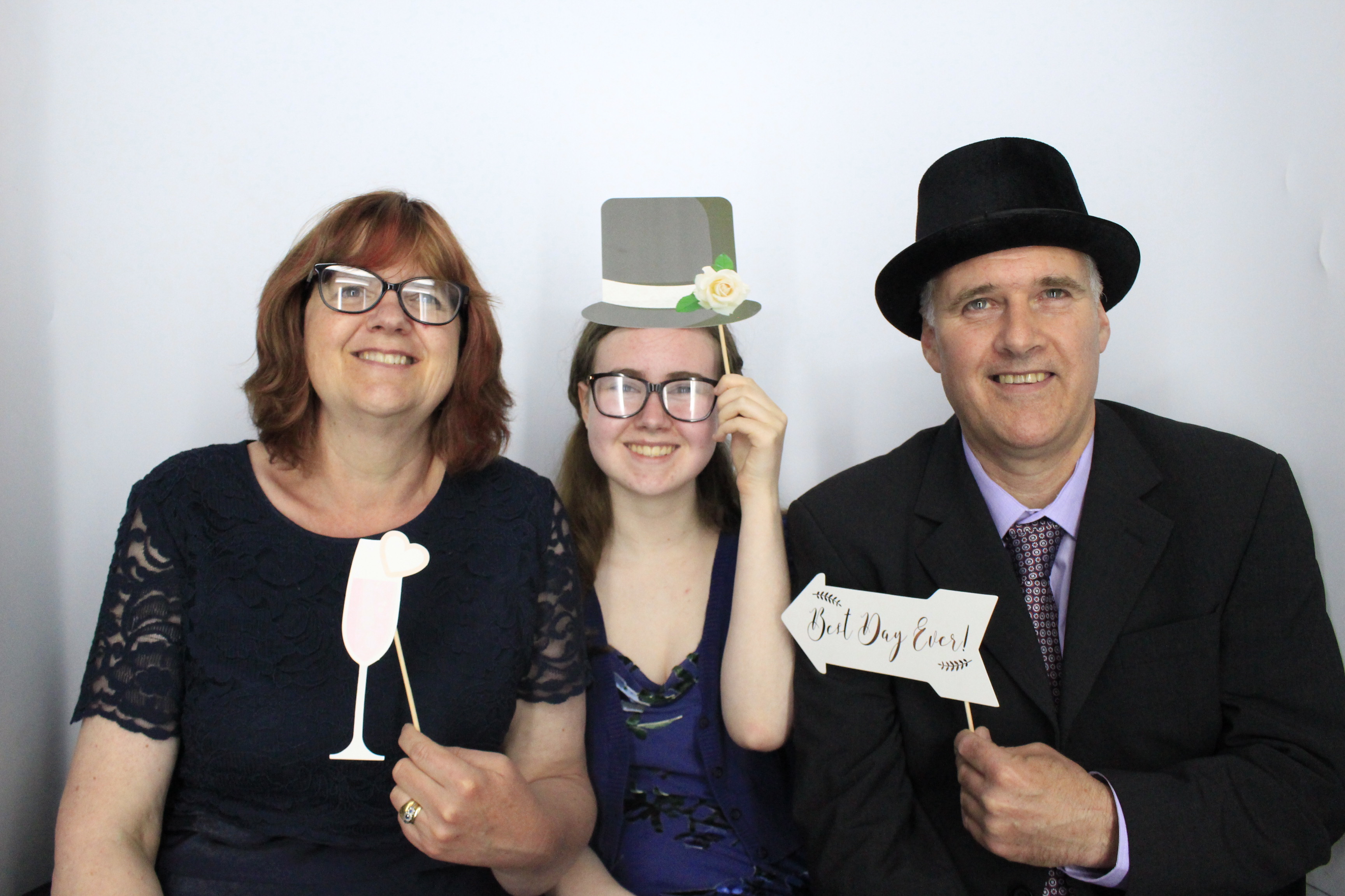 Andy and Emma's Wedding | View more photos from the event at gallery.myphotoboothexperience.co.uk/u/MyPhotoBoothExperienceLtd/Andy-and-Emmas-Wedding